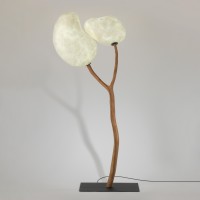 <a href="https://www.galeriegosserez.com/artistes/de-kergal-diane.html">Diane de Kergal</a> - Whisper - Sculpture lumineuse